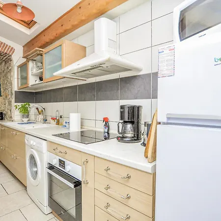 Gorgeous In With Kitchen Mentona