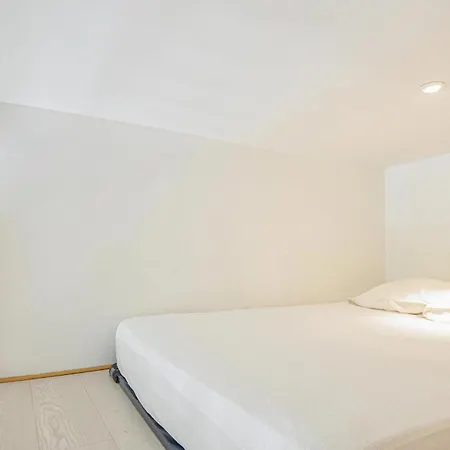 Gorgeous In With Kitchen Apartament *